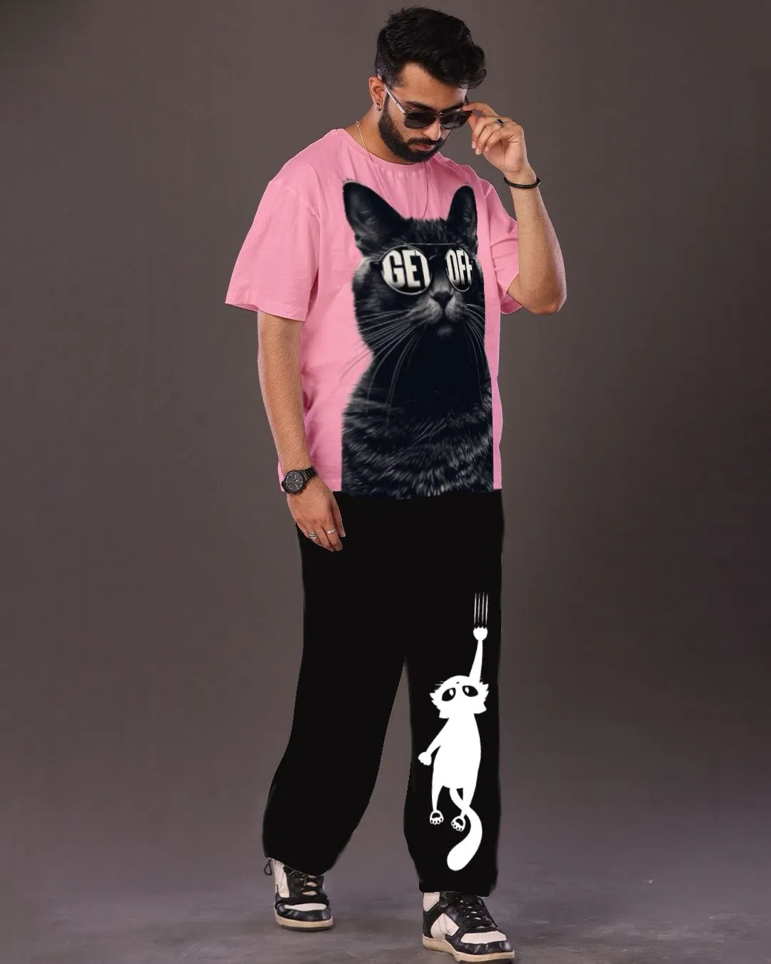 Cat Graphic: Pink and Black Oversized Men's Co Ord Set(*)