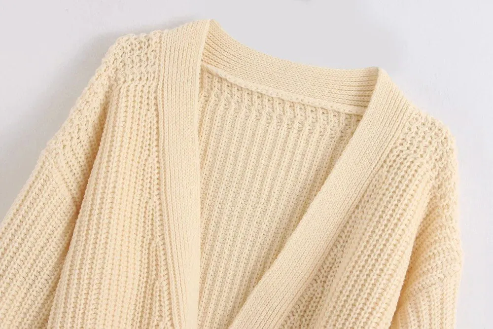 CROPPED CARDIGAN WITH BELT