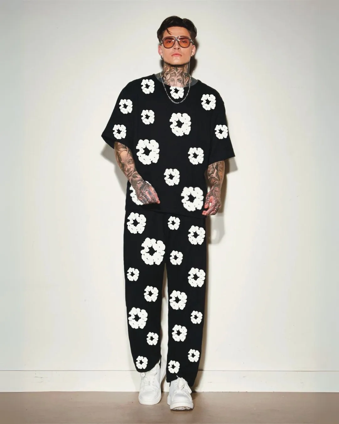 Flower World Oversized Men's Black Co Ord Set(*)